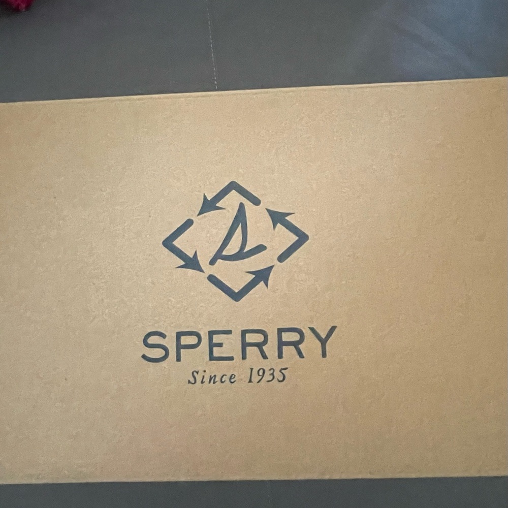 Sperry Memory Foam Purple and White Boat Shoes. NEW